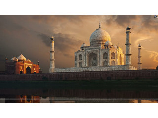 Taj Mahal & Agra : An Overnight Escape