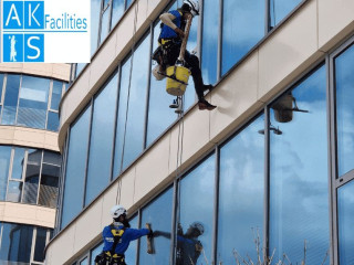 Facade cleaning services in Noida