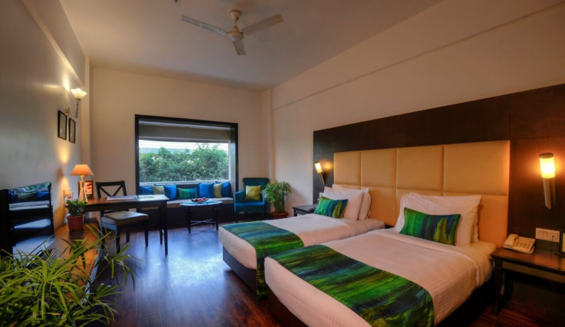 short-stay-solutions-hourly-hotels-in-vibrant-gurgaon-big-0