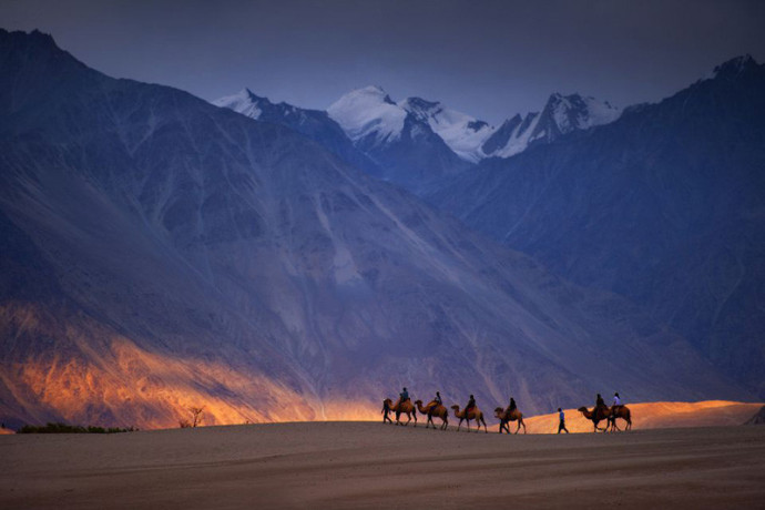 amazing-7-nights-8-days-ladakh-tour-package-from-mumbai-book-now-big-0