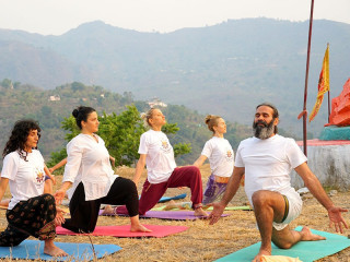 Yoga Teacher Training In Rishikesh